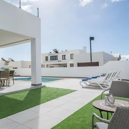 Casa Dubh Linn Вилла