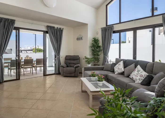 فيلة Casa Dubh Linn بلايا بلانكا